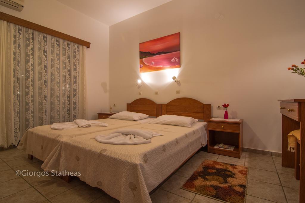 Roula Apartments Paleohóra Kültér fotó