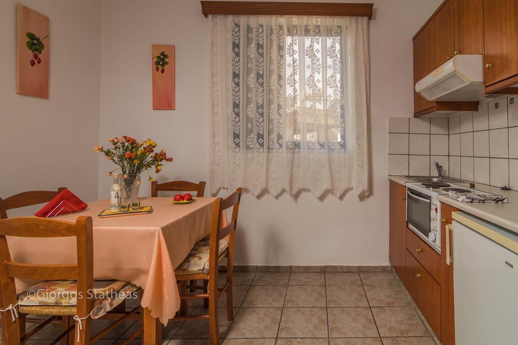 Roula Apartments Paleohóra Kültér fotó