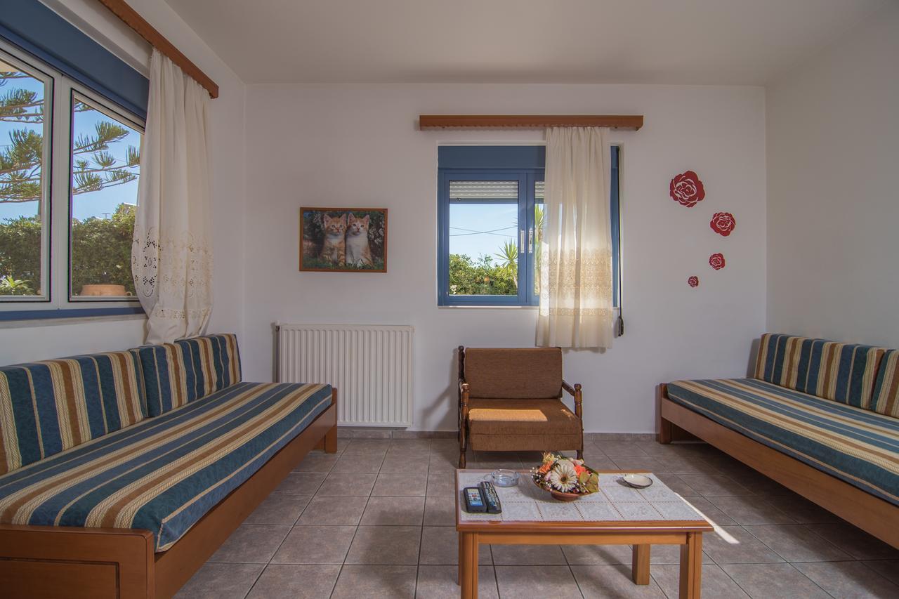 Roula Apartments Paleohóra Kültér fotó